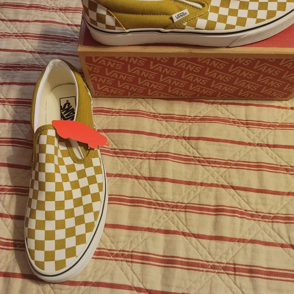 Vans | Shoes | Nwt Vans Olive Oilwhite Checkerboard Slipon  display picture 3
